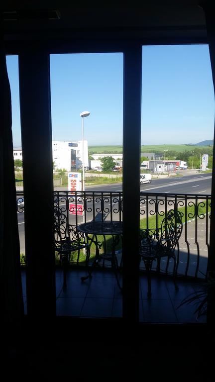 Motel DHS Deva Esterno foto